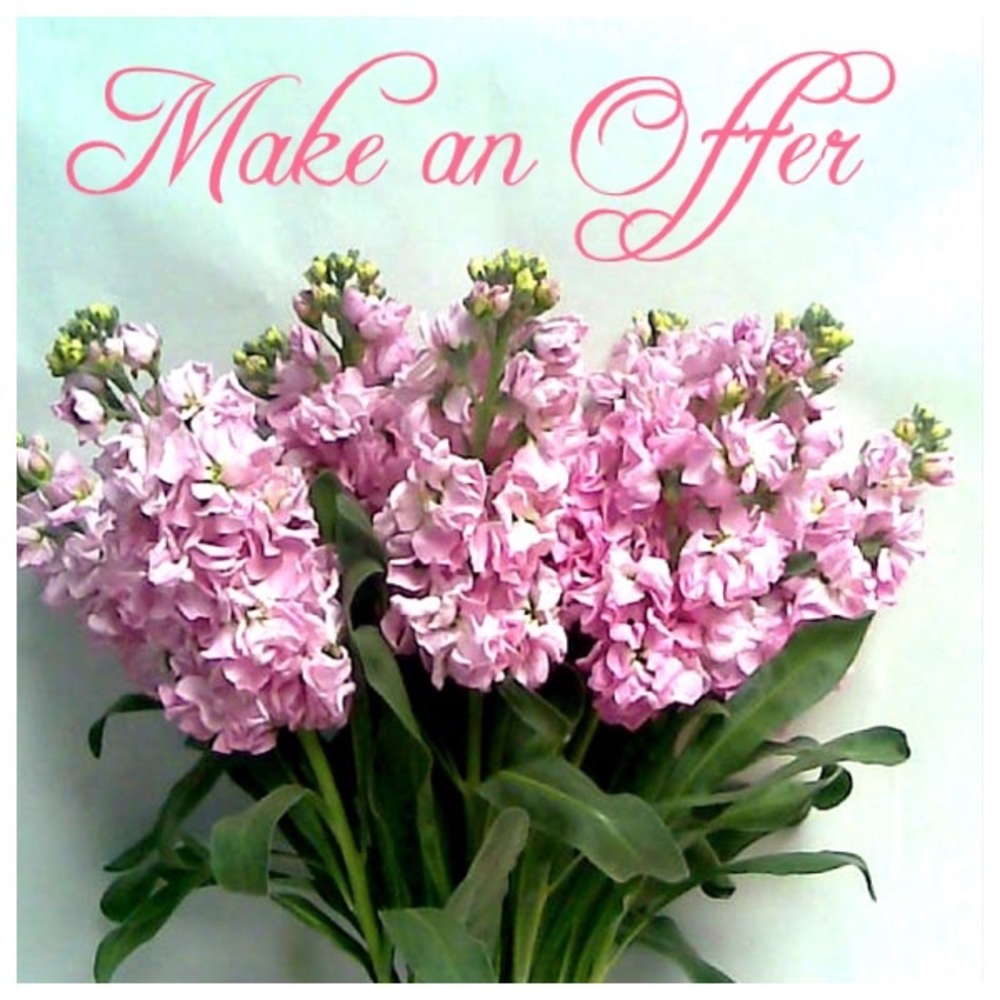 🌸Reasonable offers welcome🌸